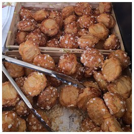 12 CHOUQUETTES